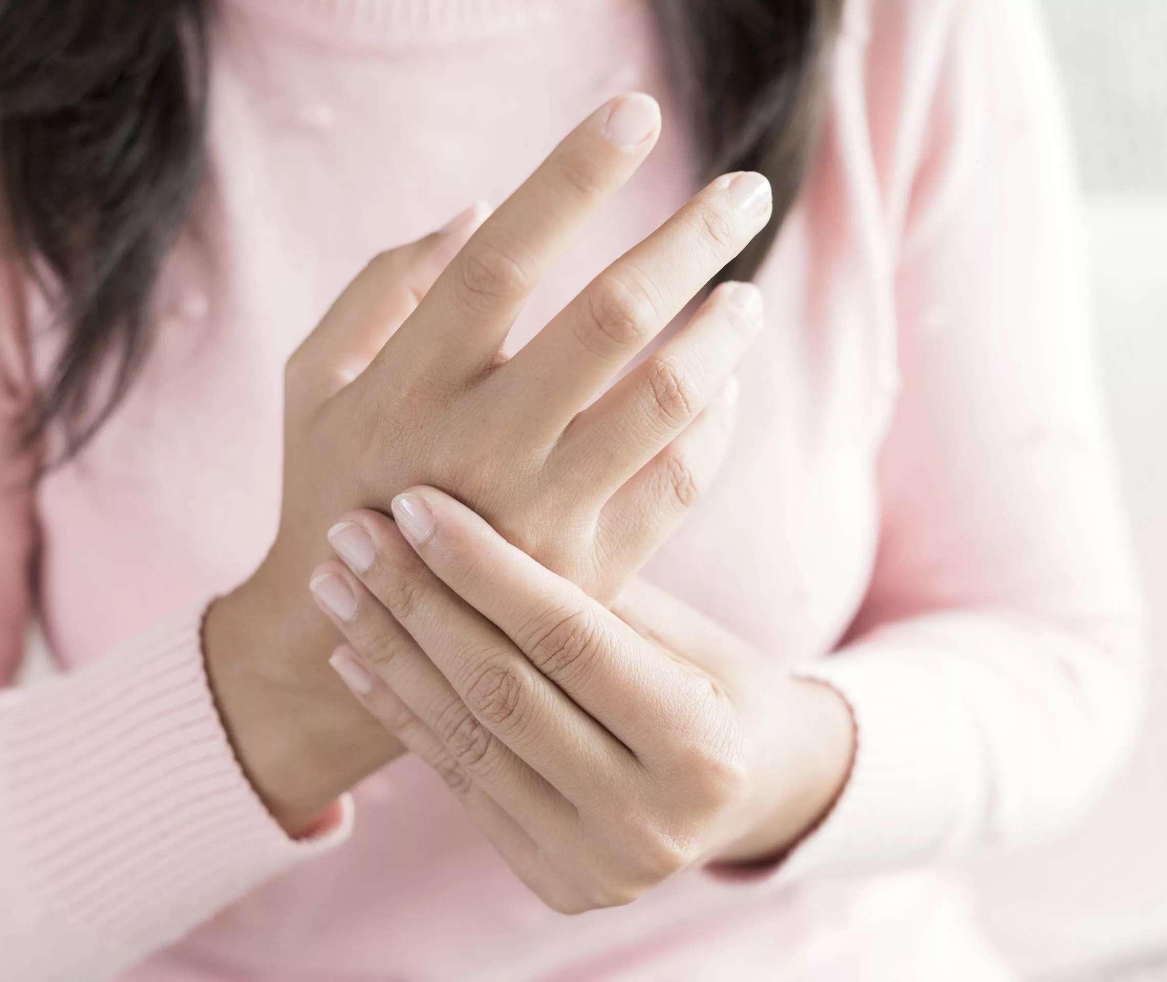 Psoriasis Info Formen Psoriasis-Arthritis Schmerzen Fingergelenke