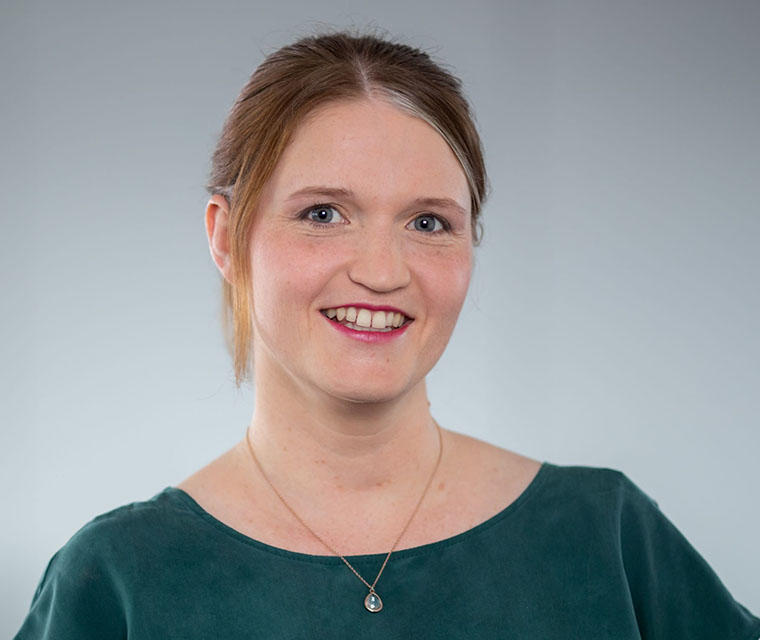 Psoriasis: Porträt von Paloma Baier, Ansprechpartnerin für das PsoriasisCamp